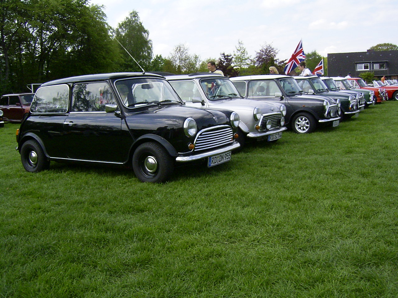 Treffen britischer Sportwagen in Rendsburg Mai 2003!